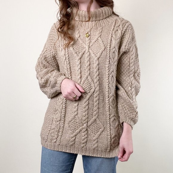 Vintage Mohair Wool Cable Knit Oversized Sweater Chunky Slouchy Preppy Fisherman - Picture 1 of 8